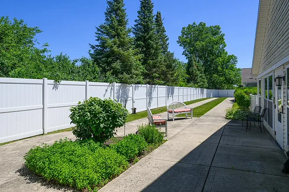 Image of Arden Courts at Glen Ellyn (9)