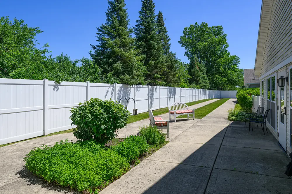 Image of Arden Courts at Glen Ellyn (9)