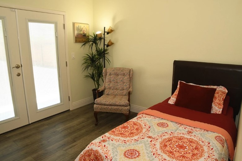 Image of Splendor Valley Senior Living (5)