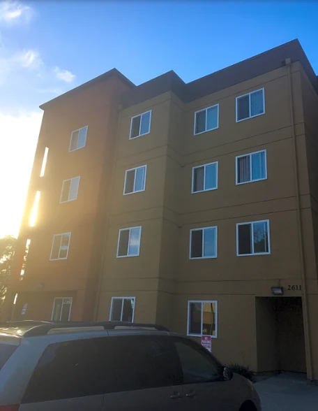 Image of E.E. Cleveland Manor (6)