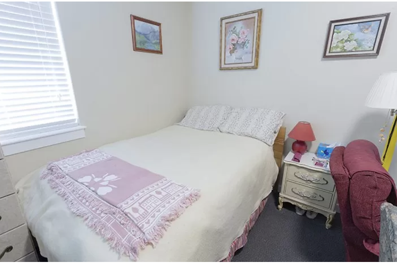 Image of Ashley Manor - Parkview 1 (5)