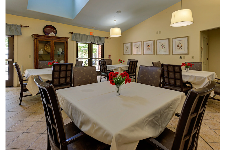 Image of Arden Courts of Virginia Beach (10)