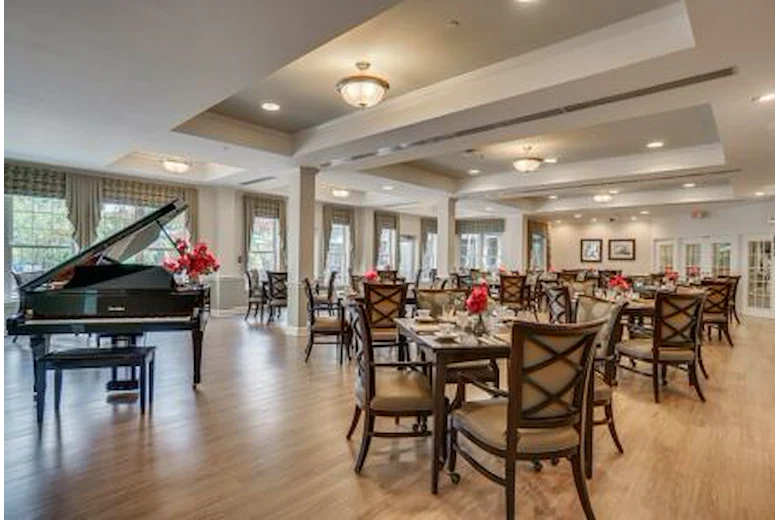 Image of Rosewood Village Greenbrier (6)