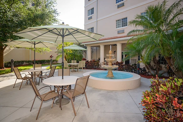 Image of Garden Plaza at Inverrary (7)