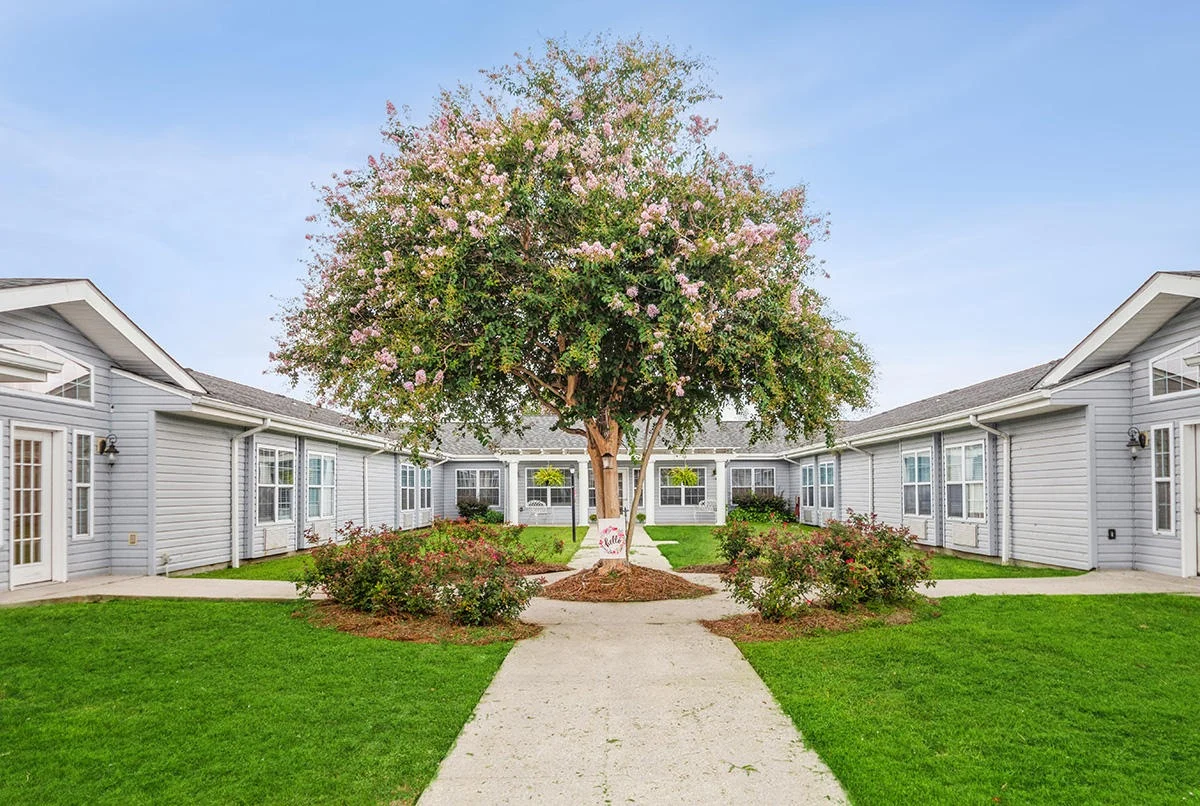 Image of Trustwell Living at Terrebonne Place (2)