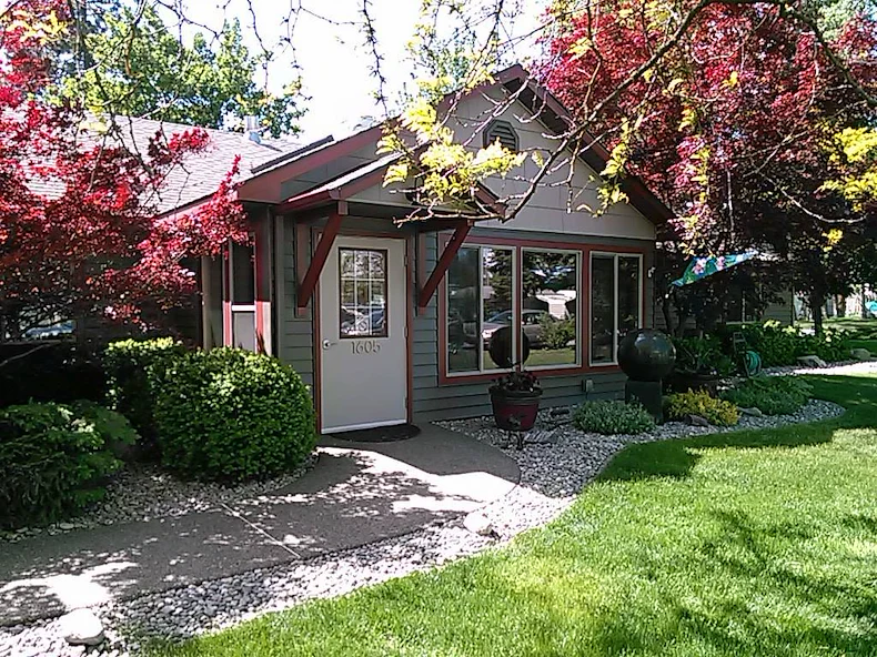 Image of Living Springs Assisted Living (1)