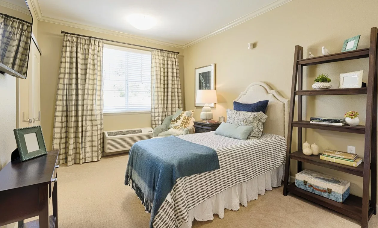 Image of Kingston Bay Senior Living (6)