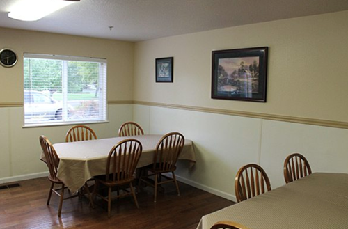 Image of Pacific Living Centers of Medford at Brookhurst (3)