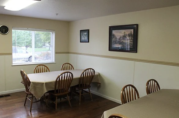 Image of Brookhurst (3)