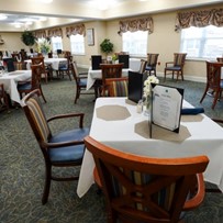 Columbia senior living dining room