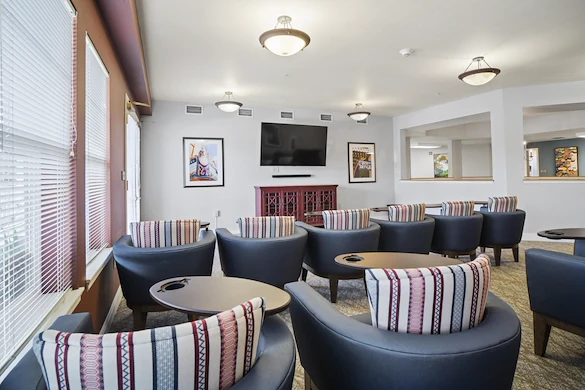 Image of Prestige Senior Living Arbor Place (4)