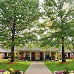 Image of Oakmont Manor (1)