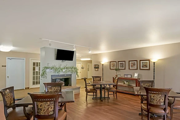 Image of Brookdale Sherwood (5)