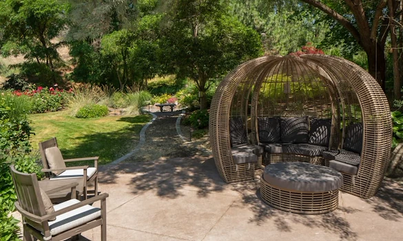 Image of Touchmark on South Hill (3)