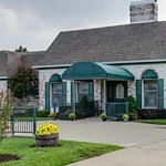 Image of The Arbors at WestRidge Place Senior Living (2)