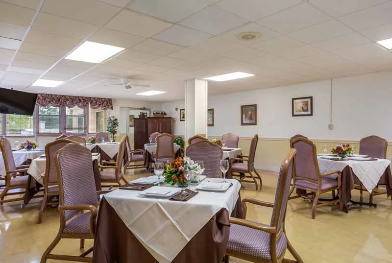 Image of Autumn Lake Healthcare At Overlea (2)