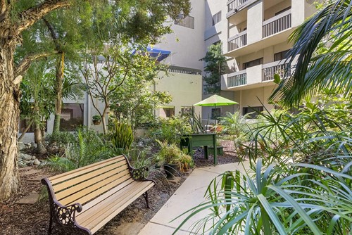 Image of Brookdale Uptown Whittier (10)