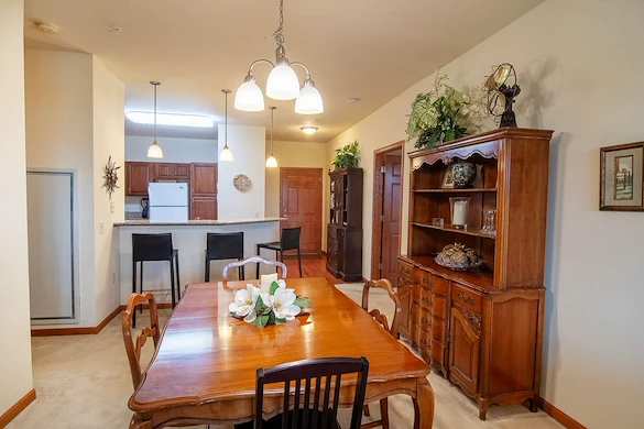 Image of Oak Park Place Madison East Grandview (6)
