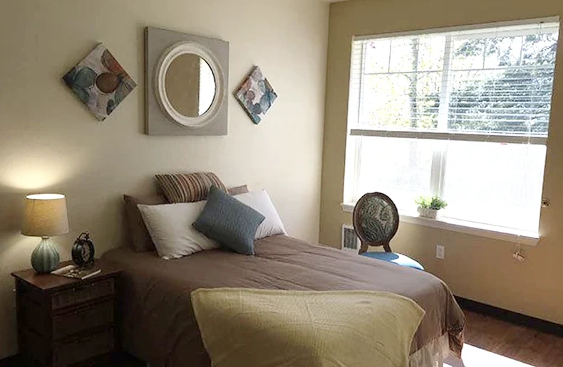 Image of Regent Court (5)