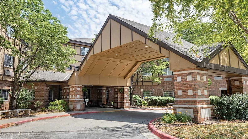 Image of Lamar at Town Center Senior Living Community (1)