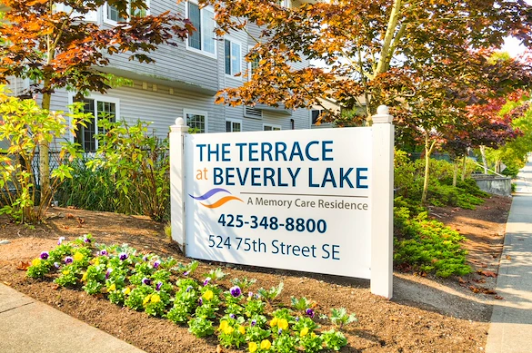 Image of The Terrace at Beverly Lake by Cogir (2)