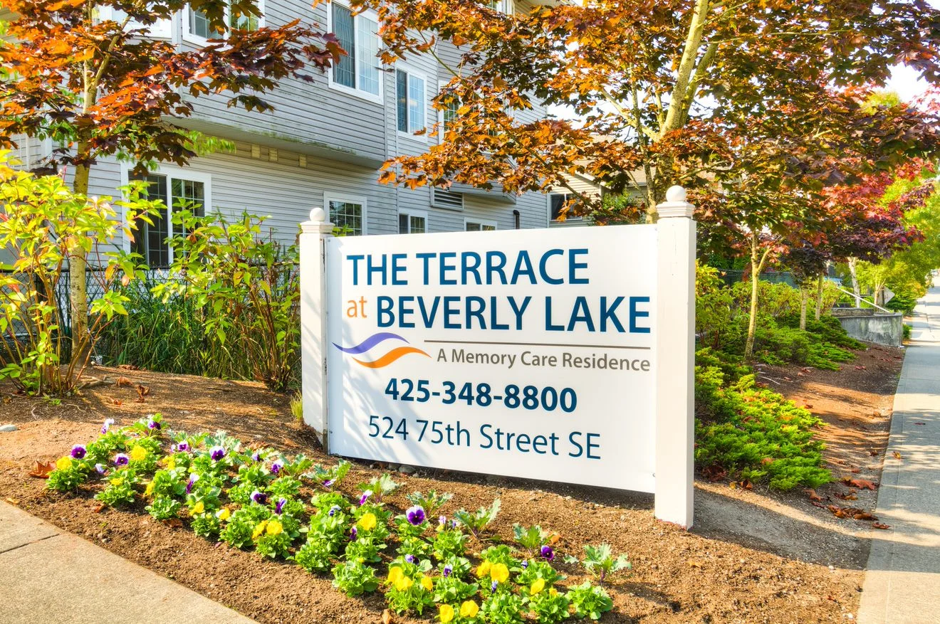 Image of The Terrace at Beverly Lake by Cogir (2)