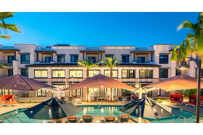 Image of Everleigh Palm Desert (1)