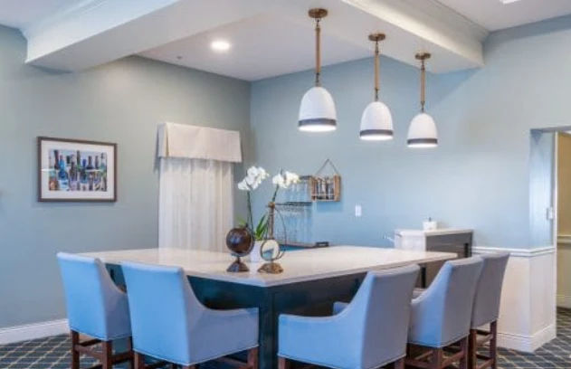 Image of Stafford Hill (4)