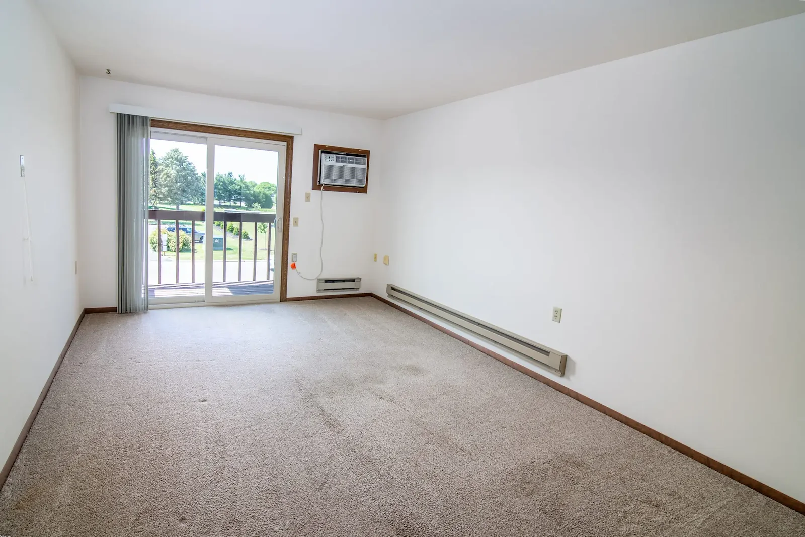 Image of Willard Haus Senior Apartments (4)