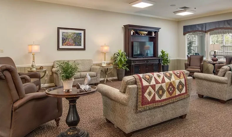 Image of Hickory Gardens (4)