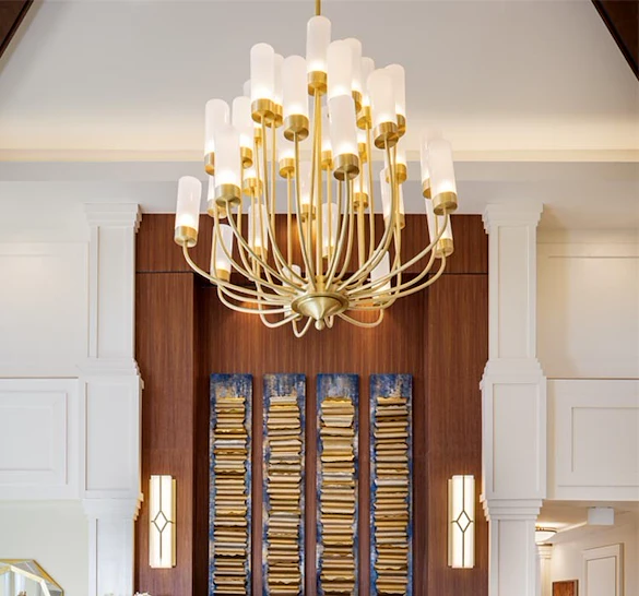 Westhill Macon senior living community offering assisted living and memory care in Macon, GA, hanging chanedlier