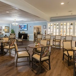 Bar & Lounge