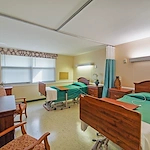 Image of Manor Oaks Nursing & Rehabilitation (2)