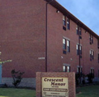 Image of Crescent Manor (1)