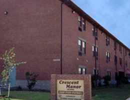Image of Crescent Manor (1)