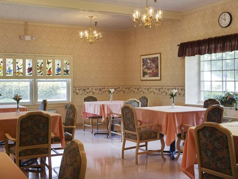 Image of Arbors at Springfield (4)