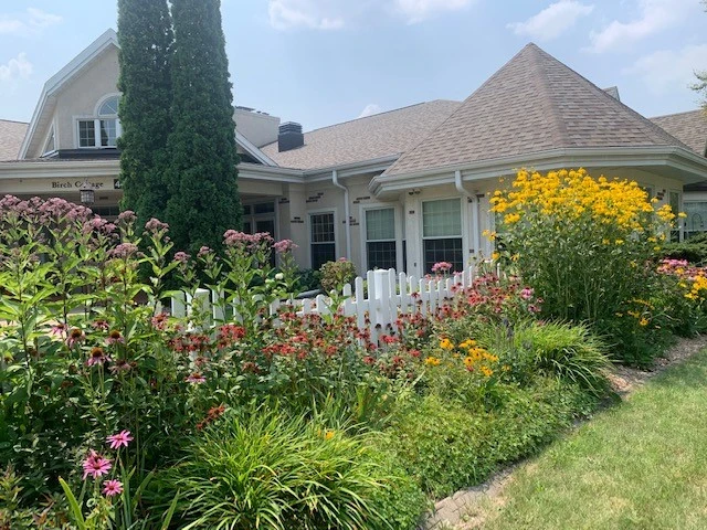 Image of Peabody Manor (8)