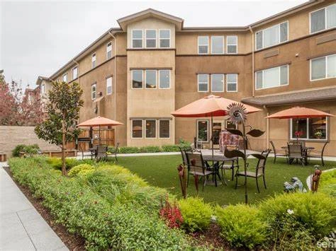 Image of Carlton Senior Living Davis (2)