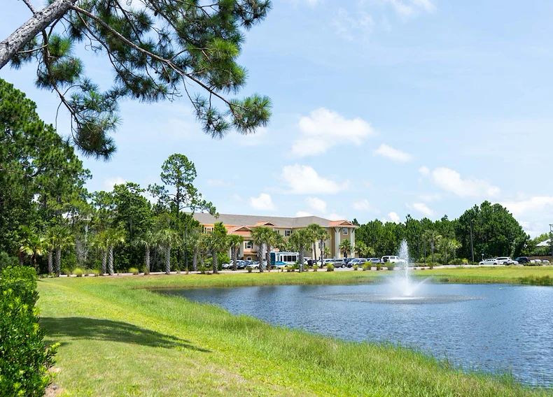 Image of Superior Residences of Panama City Beach (9)