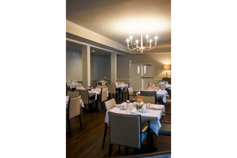 Image of Vantage Pointe Village (4)