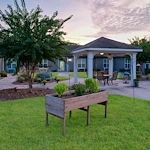 Outdoor lounge space at Orchard Ridge Residencies 