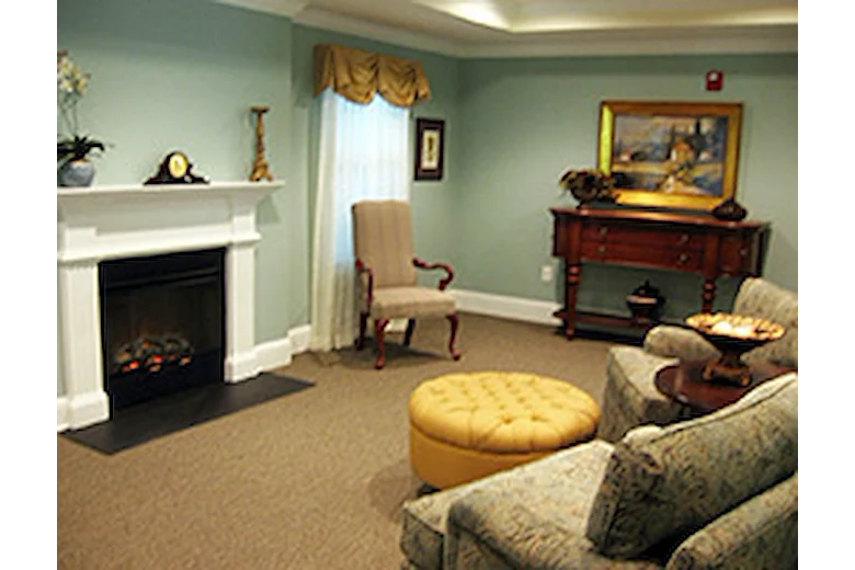 Image of Farrfield Manor (3)
