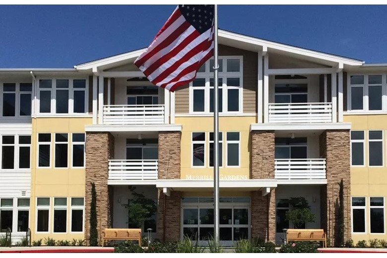 Image of Merrill Gardens at Huntington Beach (1)