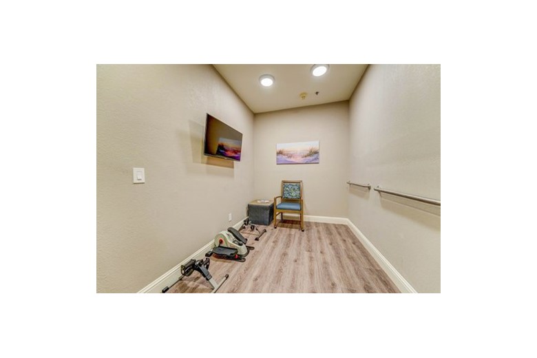Image of Crescent Oaks Memory Care (7)