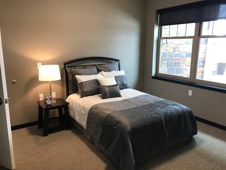 Image of The Gardens of Cedar Rapids Senior Living (9)