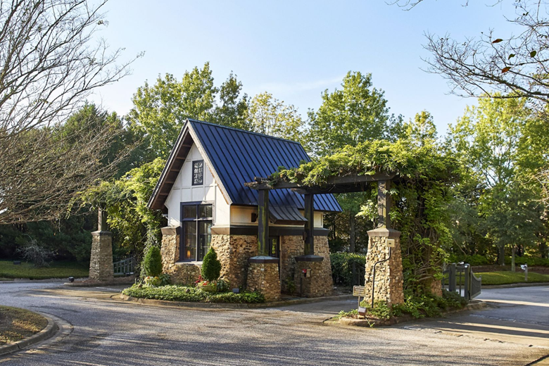 Image of Oak Grove Inn (1)