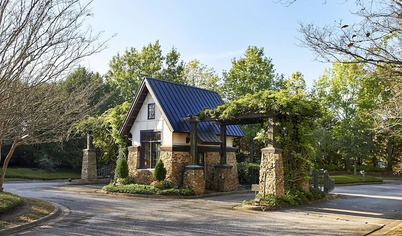 Image of Oak Grove Inn (1)