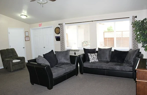 Image of Ashley Manor - Manzanita II (4)