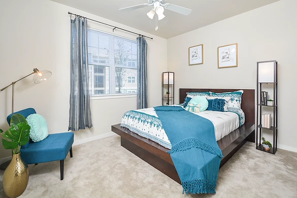 Image of 21st Street Seniors (2)