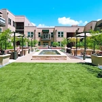 Watermere at Round Rock senior living community offering active adult living and independent living in Round Rock, TX, outdoor space with seating options